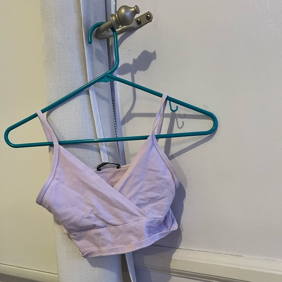 lavender crop tank top🤍 - Picture 3 of 3